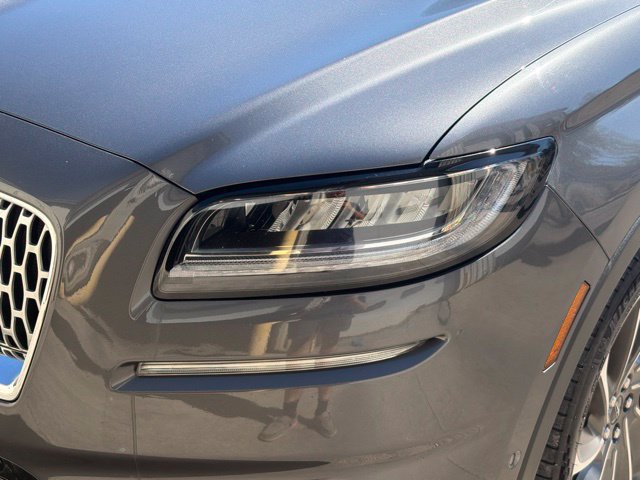 Used 2022 Lincoln Nautilus Reserve w/ Equipment Group 201A FWD image 10