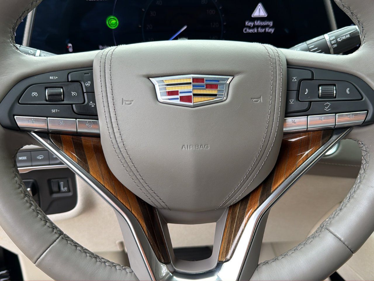 Used 2024 Cadillac Escalade Sport Platinum AWD/4WD image 24