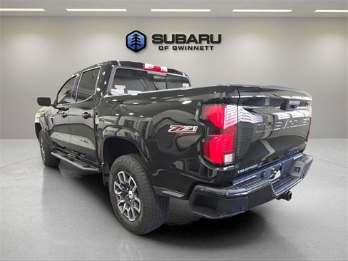 Used 2024 Chevrolet Colorado Z71 w/ Z71 Convenience Package 2 image 3