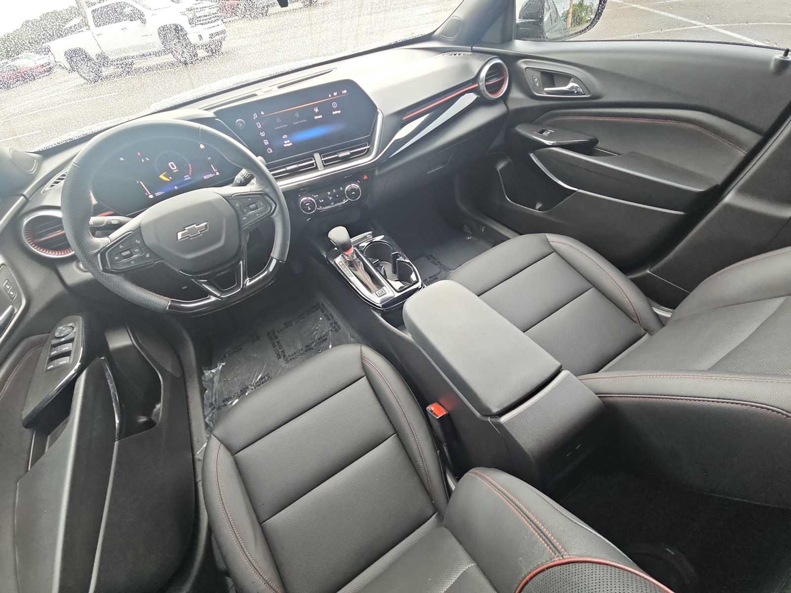 Used 2025 Chevrolet Trax RS w/ Driver Confidence Package FWD image 22