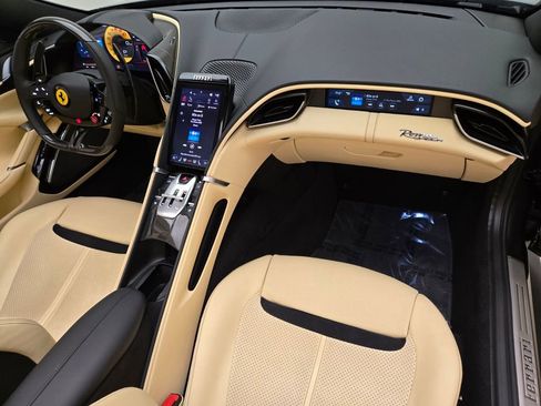 Used 2024 Ferrari Roma Spider RWD image 26