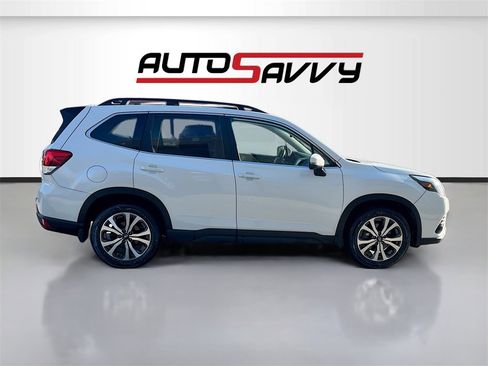 Used 2024 Subaru Forester Limited image 8