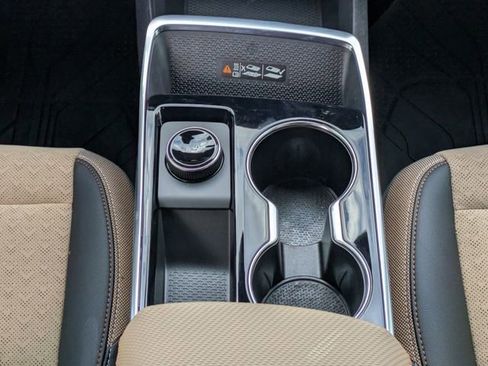 Used 2026 Chevrolet Equinox ACTIV w/ Safety and Technology Package image 17