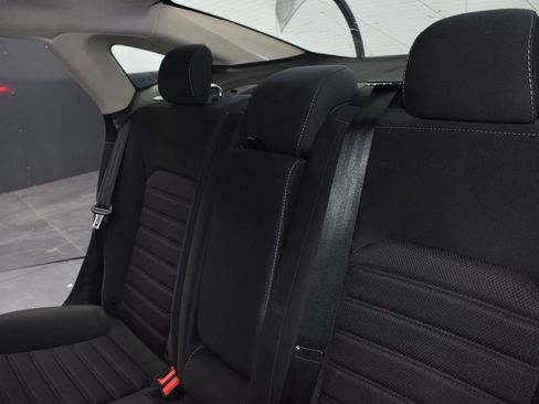 Used 2020 Ford Fusion SE image 22