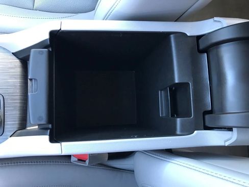 Used 2019 GMC Acadia SLT image 36