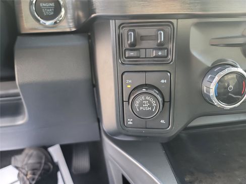 Used 2023 Ford F250 Lariat w/ Lariat Ultimate Package image 24