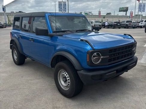Used 2023 Ford Bronco 4-Door AWD/4WD image 6