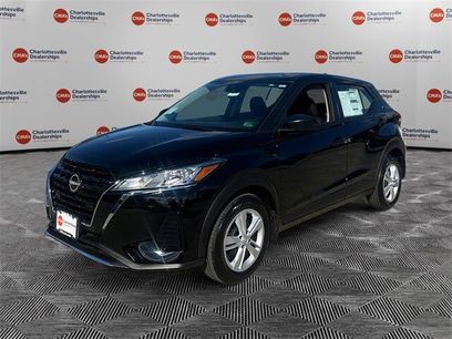 New 2025 Nissan Kicks S