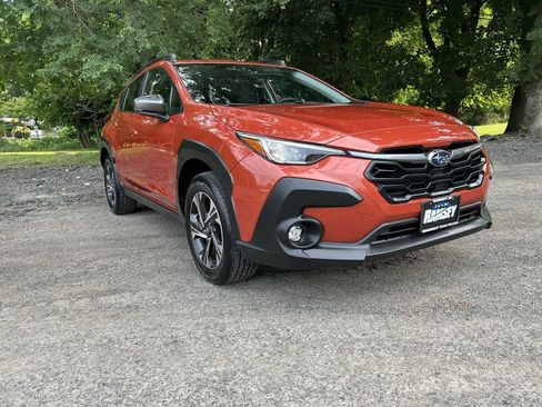 Certified 2024 Subaru Crosstrek 2.0i Premium AWD/4WD image 2