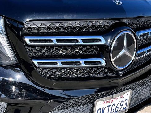 Used 2018 Mercedes-Benz GLS 550 4MATIC image 29