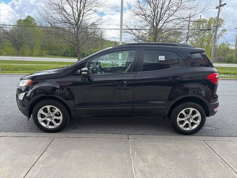 Used 2018 Ford EcoSport SE w/ SE Convenience Package AWD/4WD image 4