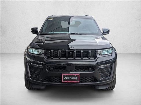 New 2026 Jeep Grand Cherokee Limited Reserve image 5