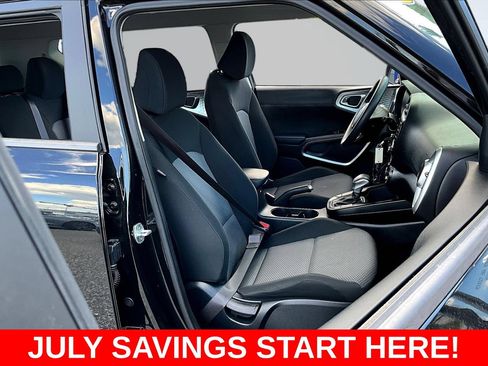Used 2022 Kia Soul LX FWD image 34
