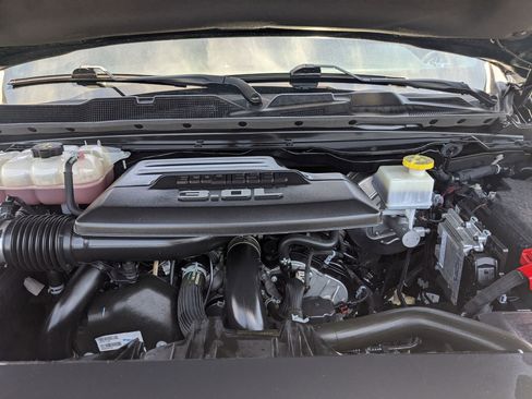 Used 2023 RAM 1500 Big Horn AWD/4WD image 31