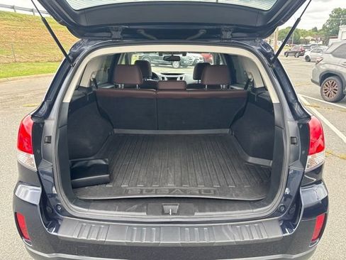 Used 2014 Subaru Outback 3.6R Limited AWD/4WD image 17