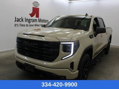Used 2023 GMC Sierra 1500 Elevation