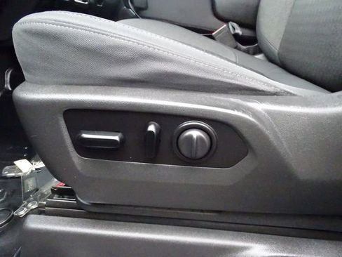 Used 2020 Chevrolet Silverado 1500 LT w/ All-Star Edition image 20