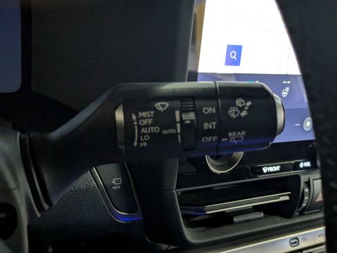 Used 2024 Lexus GX 550 w/ Cold Area Package image 26