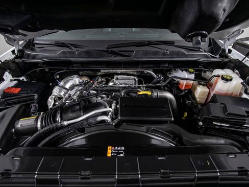 Used 2023 Chevrolet Silverado 3500 High Country w/ Z71 Off-Road Package AWD/4WD image 45