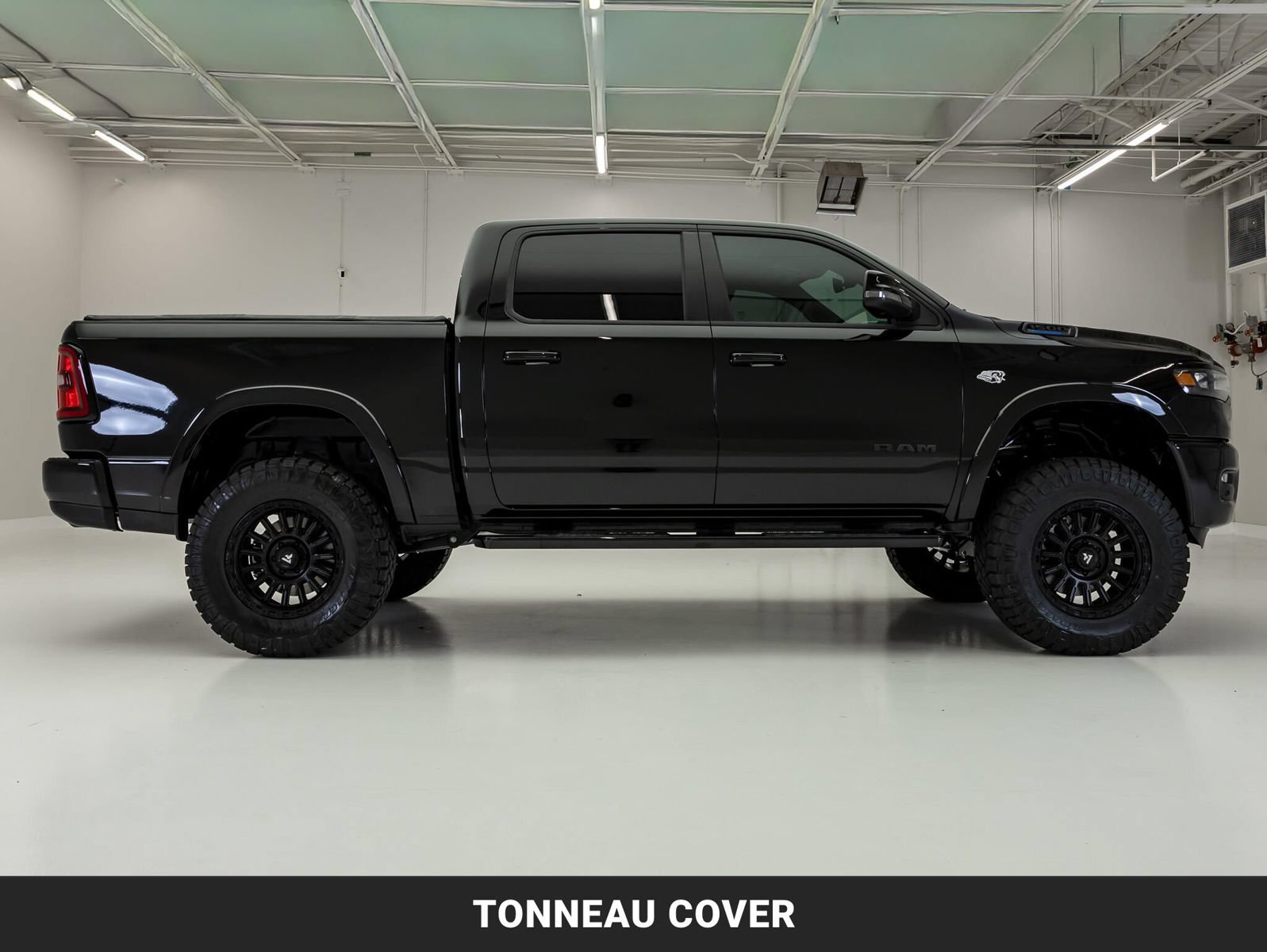 Used 2026 RAM 1500 Lone Star AWD/4WD image 11
