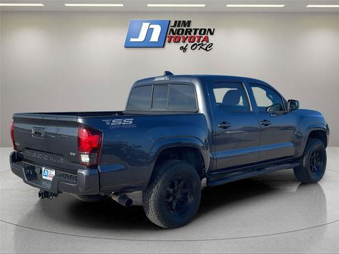 Used 2023 Toyota Tacoma SR image 5