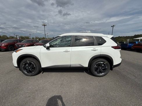 New 2026 Nissan Rogue SV w/ SV Premium Package image 8