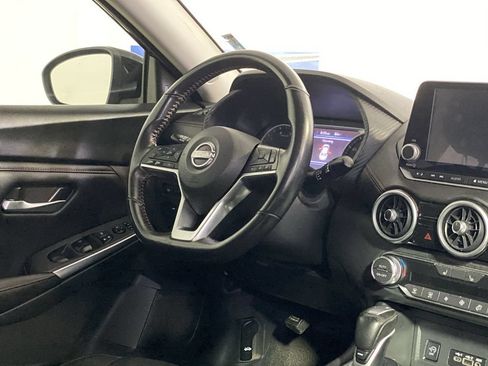 Used 2024 Nissan Sentra SR FWD image 10