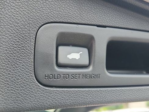 Used 2017 Honda CR-V EX-L image 29