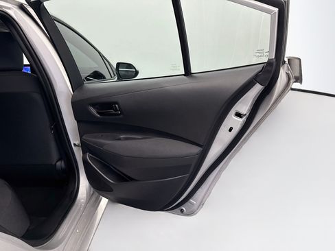 Used 2024 Toyota Corolla LE FWD image 29