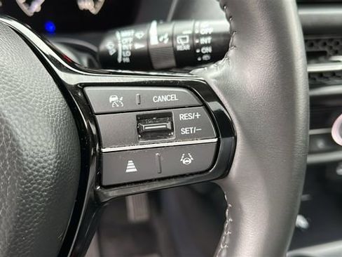 Used 2025 Honda HR-V EX-L image 13