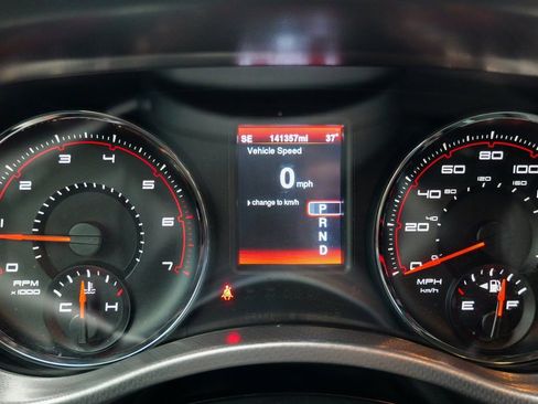 Used 2013 Dodge Charger R/T image 41