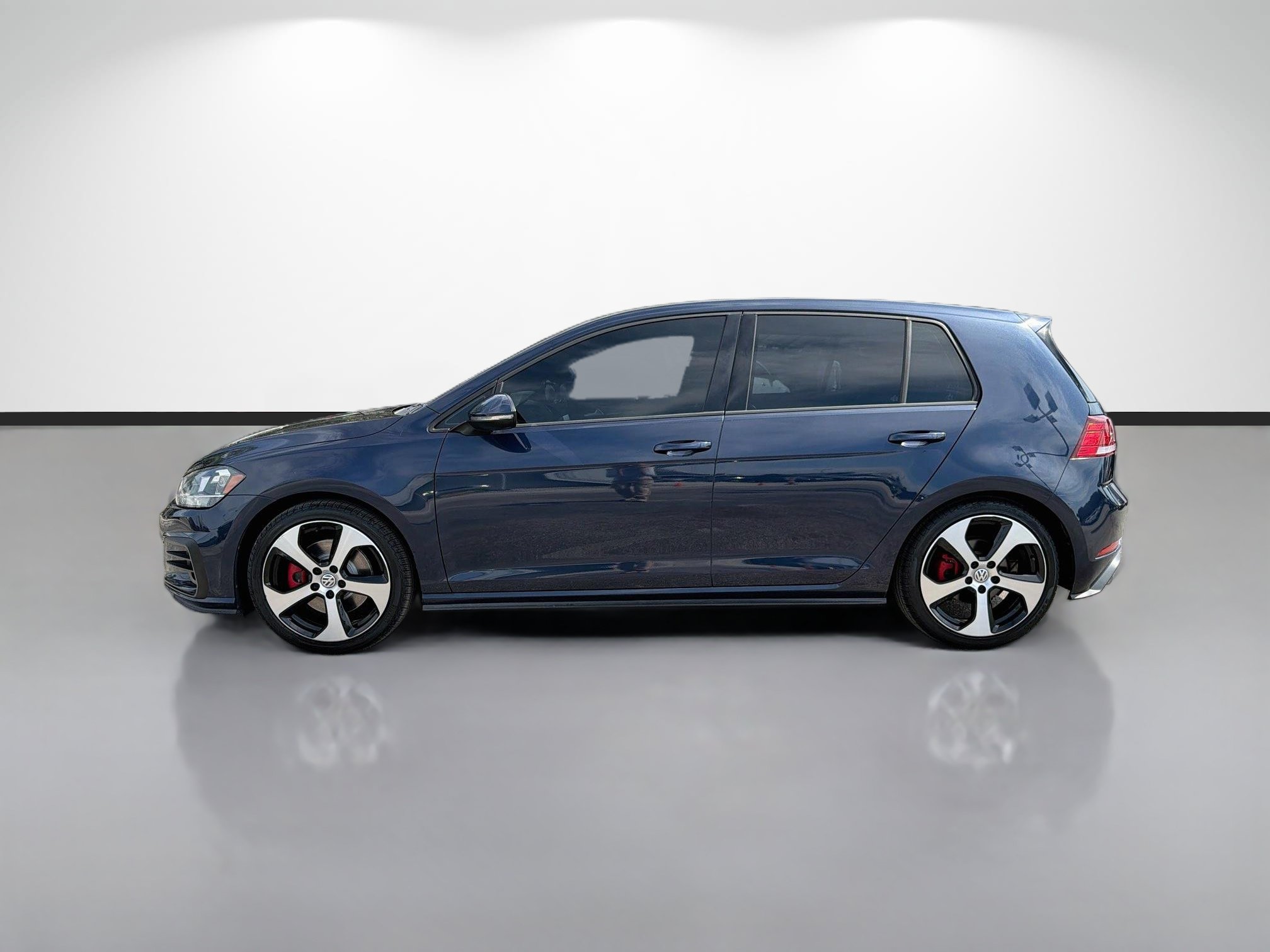 Used 2018 Volkswagen GTI S FWD image 6