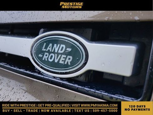 Used 2020 Land Rover Defender 110 SE image 12
