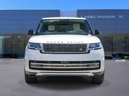 New 2026 Land Rover Range Rover Long Wheelbase SE AWD/4WD image 2