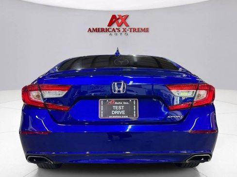 Used 2018 Honda Accord Sport image 4