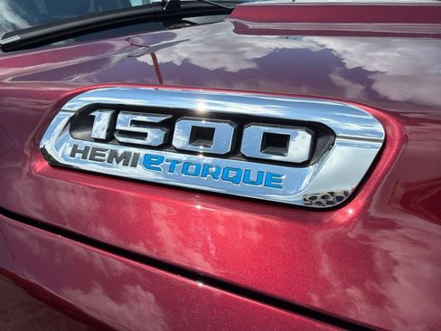 Used 2021 RAM 1500 Laramie AWD/4WD image 6