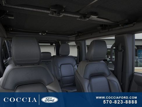 New 2025 Ford Bronco Outer Banks AWD/4WD image 12