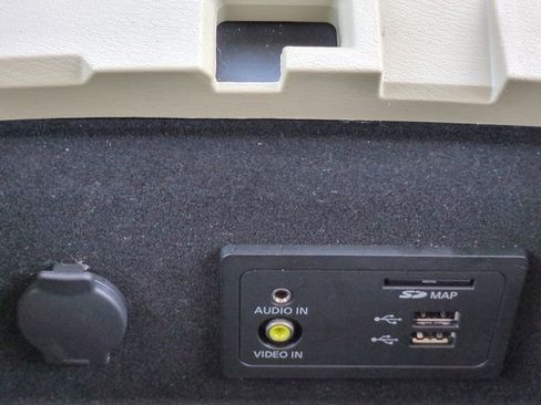 Used 2019 INFINITI QX60 Luxe w/ Essential Package image 23