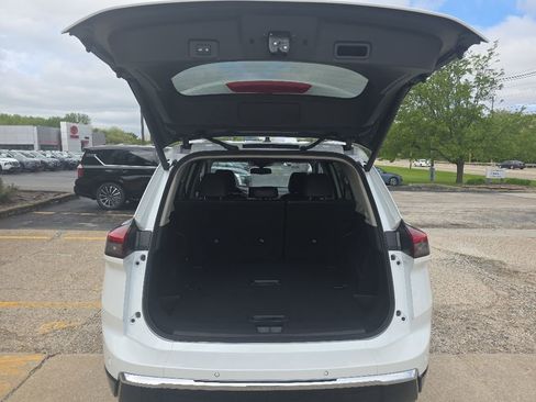 New 2026 Nissan Rogue Platinum AWD/4WD image 7