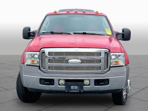 Used 2005 Ford F450 Lariat AWD/4WD image 3