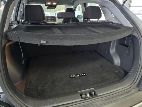 Used 2022 Hyundai Kona SE image 17