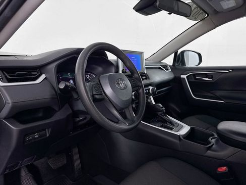 Used 2024 Toyota RAV4 XLE image 12