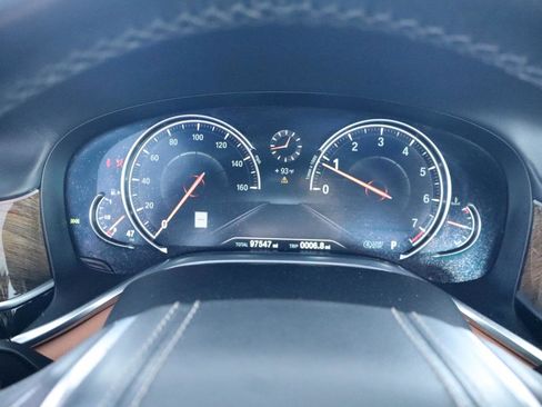 Used 2016 BMW 750i RWD image 21