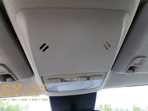 Used 2017 Buick Encore Preferred image 28