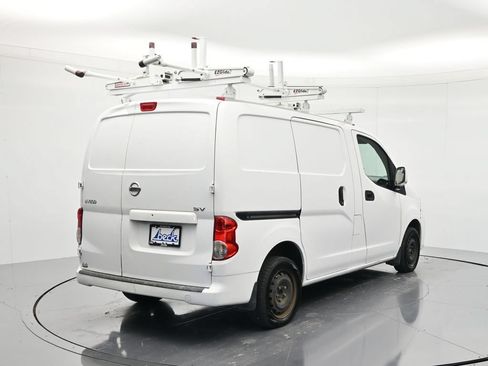 Used 2017 Nissan NV200 SV FWD image 5