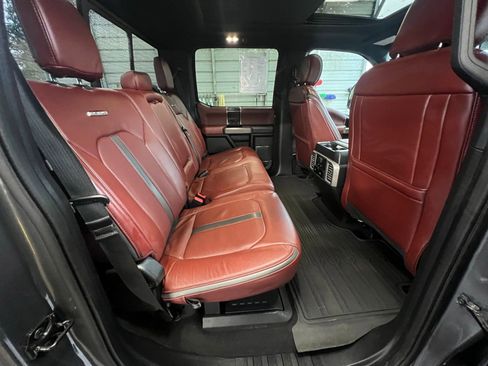 Used 2021 Ford F450 Platinum w/ FX4 Off-Road Package image 19