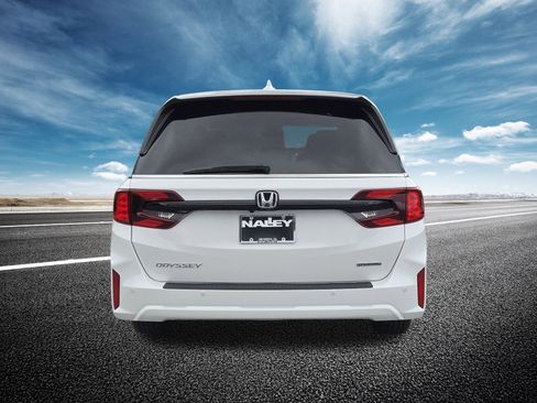New 2026 Honda Odyssey Touring image 20