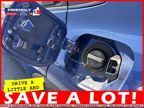 Used 2024 Toyota Prius LE image 33