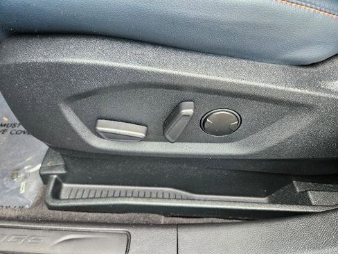 Certified 2022 Ford Edge SEL w/ Sport Appearance Package image 18