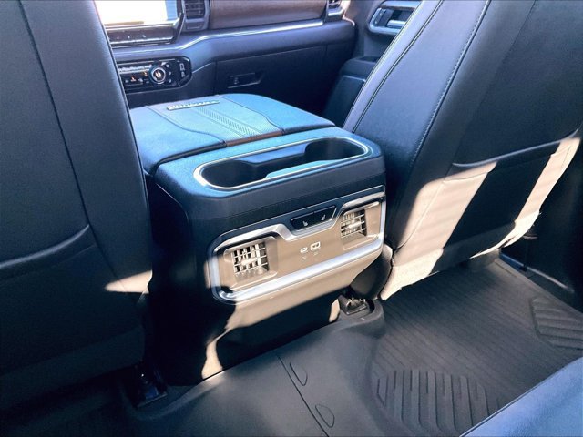 Used 2025 Chevrolet Silverado 2500 High Country w/ High Country Premium Package AWD/4WD image 22